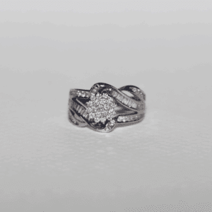 Floral Cluster Diamond Twist Ring